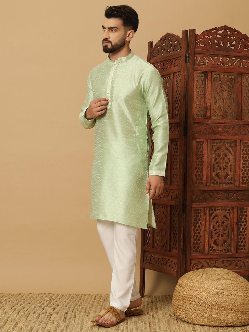 Men's Light Green Jacquard Solid Kurta Pyajama Set